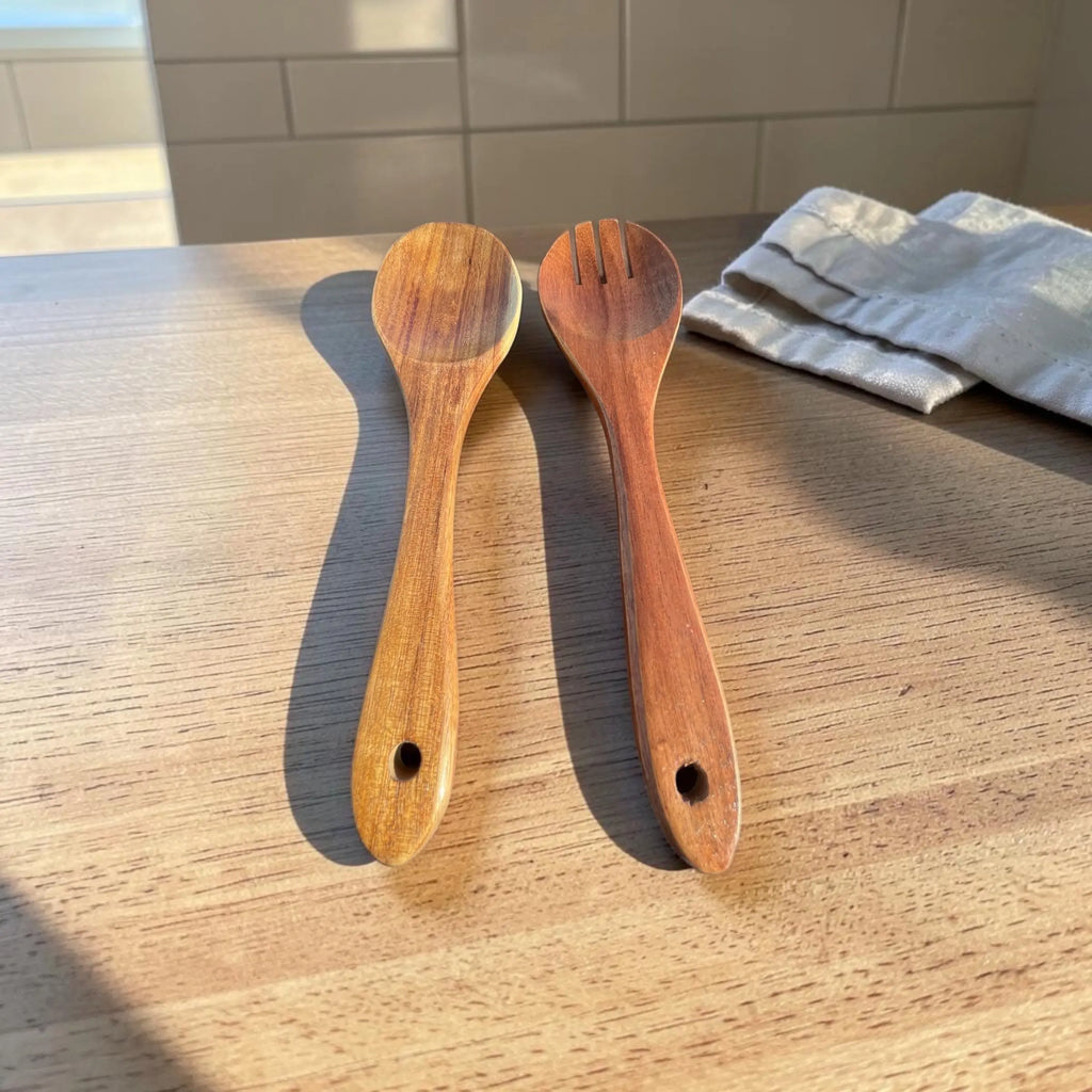 Salatbestikk i akasietre – 2-delt serveringsbestikk (26,5 cm) SkogsTre